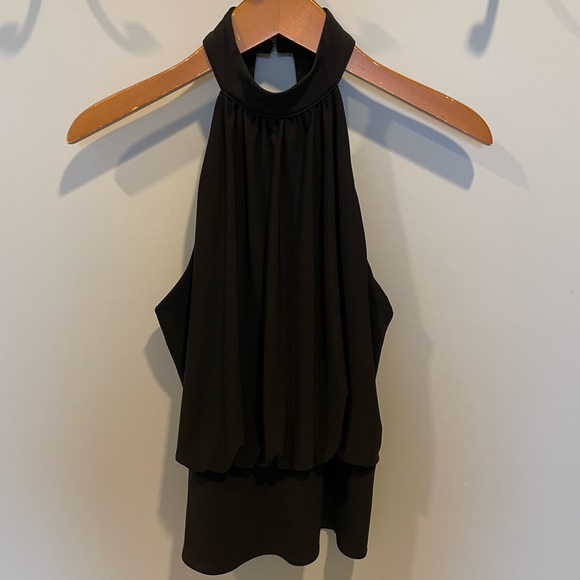 Express *BLACK* Mock Neck Tank EUC - Picture 3 of 10